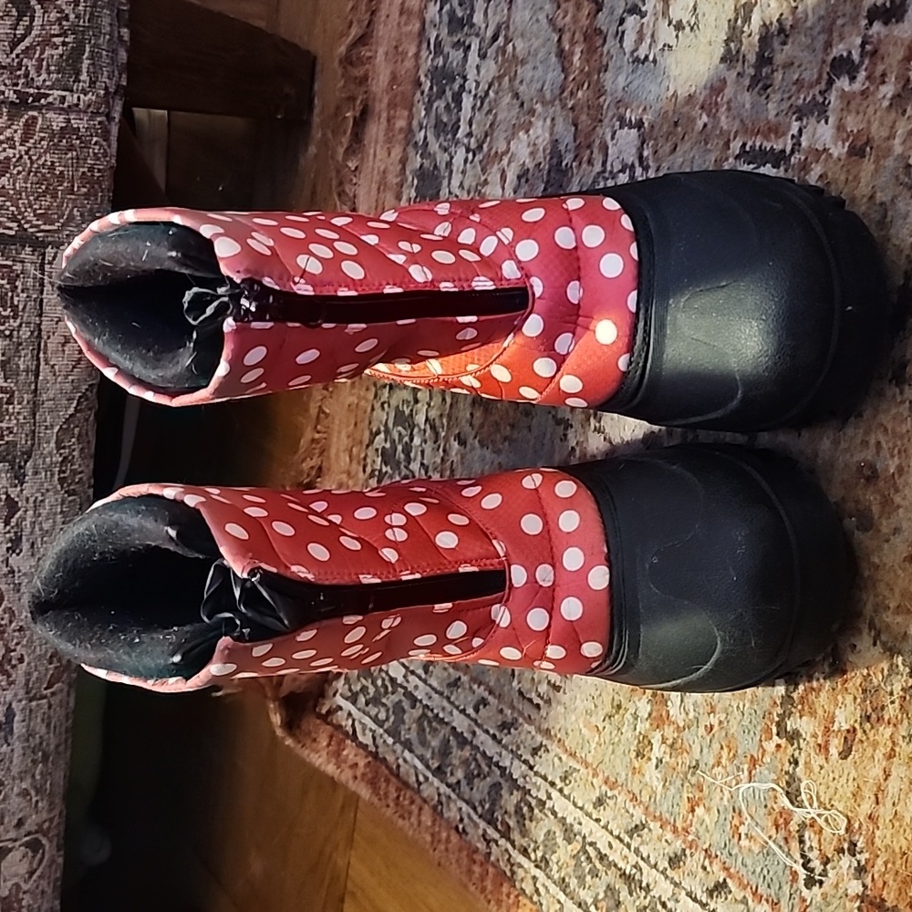 Itasca girls rain and snow boots